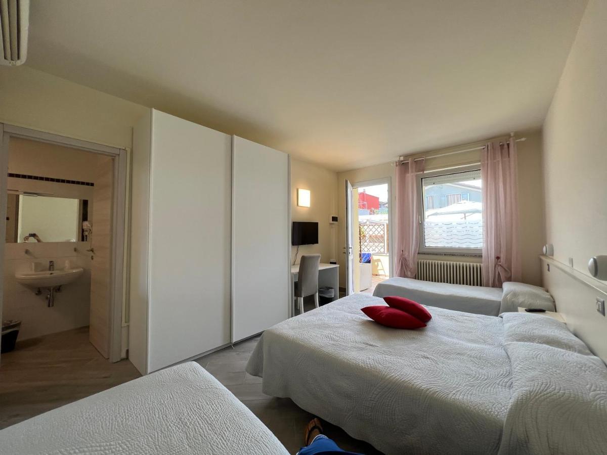 Hotel Locanda Rosy 2*