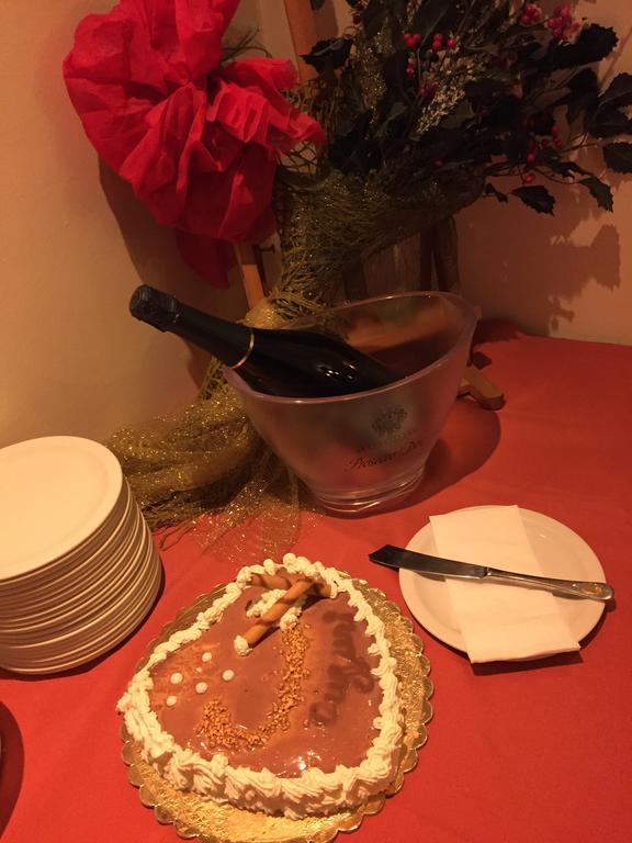 Hotel Locanda Rosy 2*