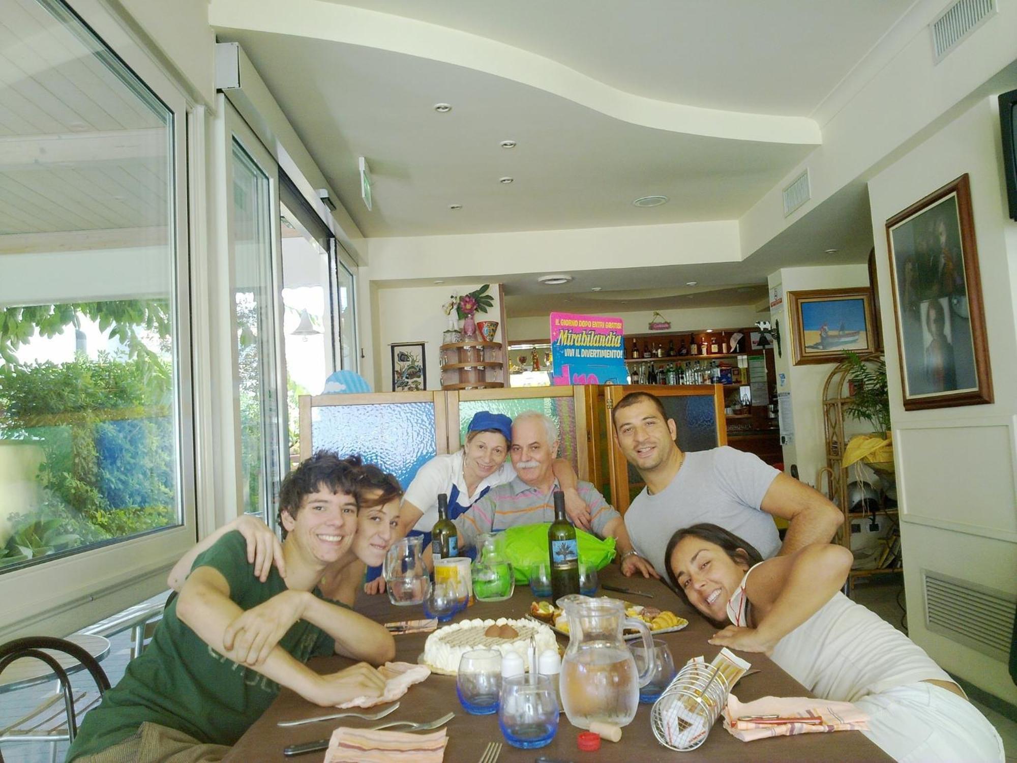 Hotel Rosy 2*