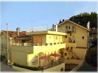 Rosy Hotel