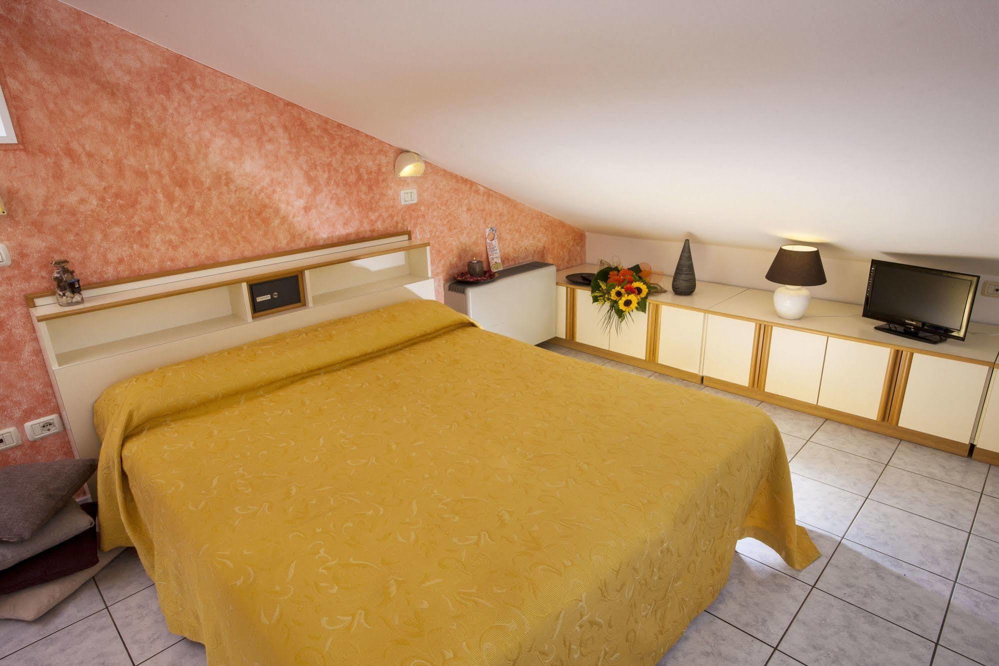 Rosy Hotel Cattolica